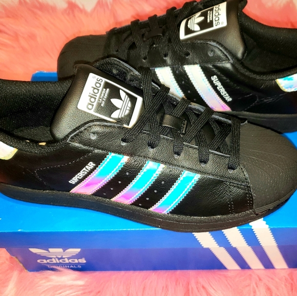 *SOLD* Adidas Reflective Superstars🦄 - Picture 2 of 3